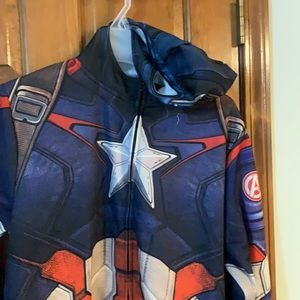 New MarvelAvengers Age Of Ultron Hoodie Mask L NWT